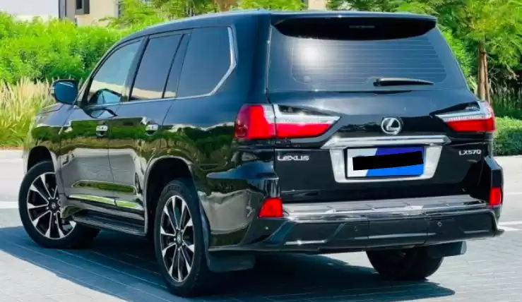مستعملة Lexus LX للبيع في دبي #31745 - 1  صورة 
