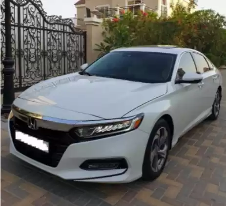 مستعملة Honda Accord للبيع في دبي #31788 - 1  صورة 