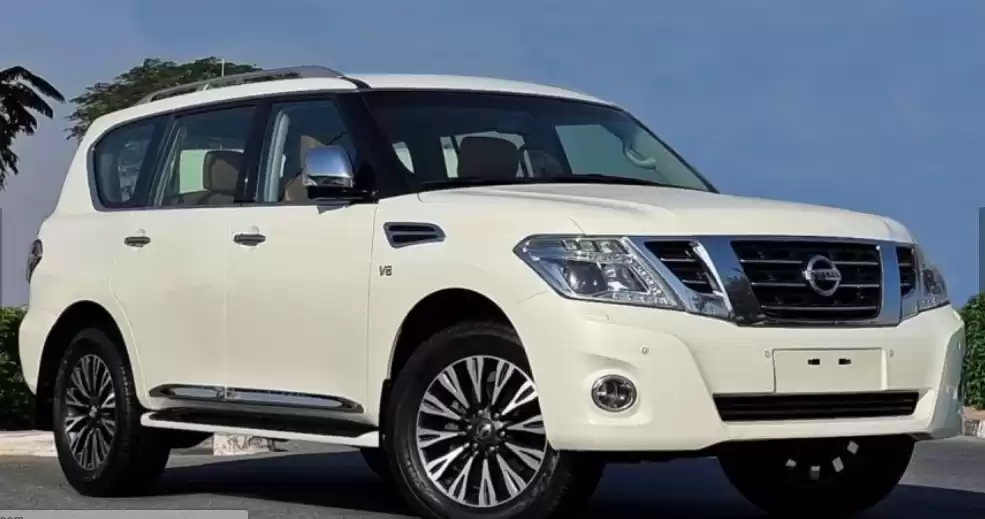 مستعملة Nissan Patrol للبيع في دبي #31814 - 1  صورة 