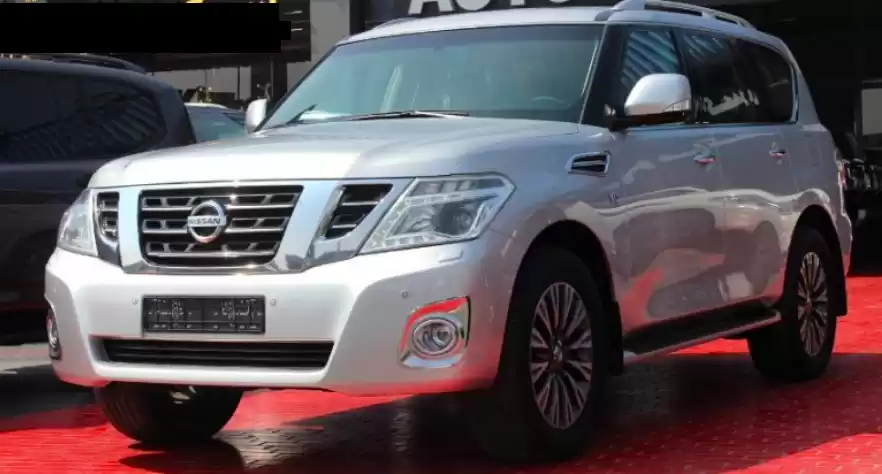 مستعملة Nissan Patrol للبيع في دبي #31874 - 1  صورة 
