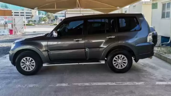 用过的 Mitsubishi Pajero 出售 在 迪拜 #31878 - 1  image 