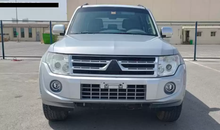 مستعملة Mitsubishi Pajero للبيع في دبي #31911 - 1  صورة 
