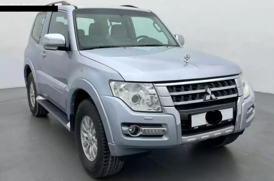 Использовал Mitsubishi Pajero Продается в Дубай #31957 - 1  image 