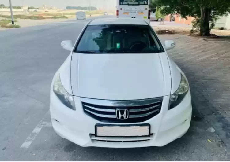 مستعملة Honda Accord للبيع في دبي #31969 - 1  صورة 