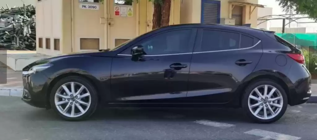 مستعملة Mazda Mazda3 للبيع في دبي #31986 - 1  صورة 