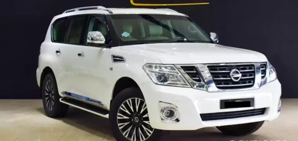 Использовал Nissan Patrol Продается в Дубай #31997 - 1  image 