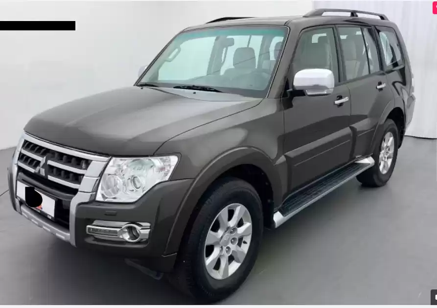 Использовал Mitsubishi Pajero Продается в Дубай #32025 - 1  image 