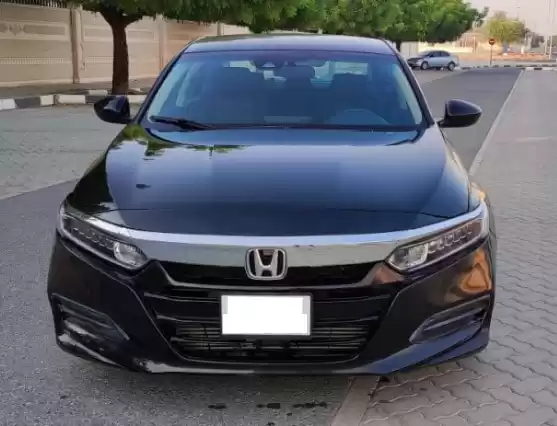 مستعملة Honda Accord للبيع في دبي #32104 - 1  صورة 