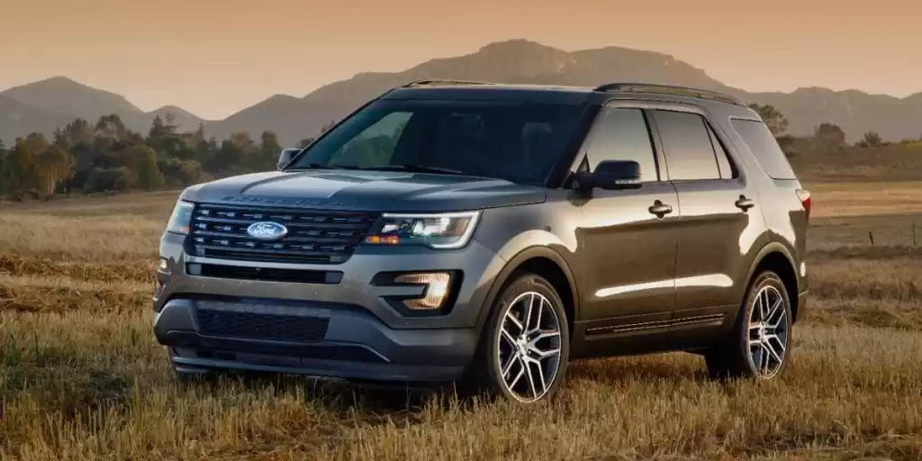Used Ford Explorer SUV For Sale in Doha Port , Doha #32177 - 1  image 