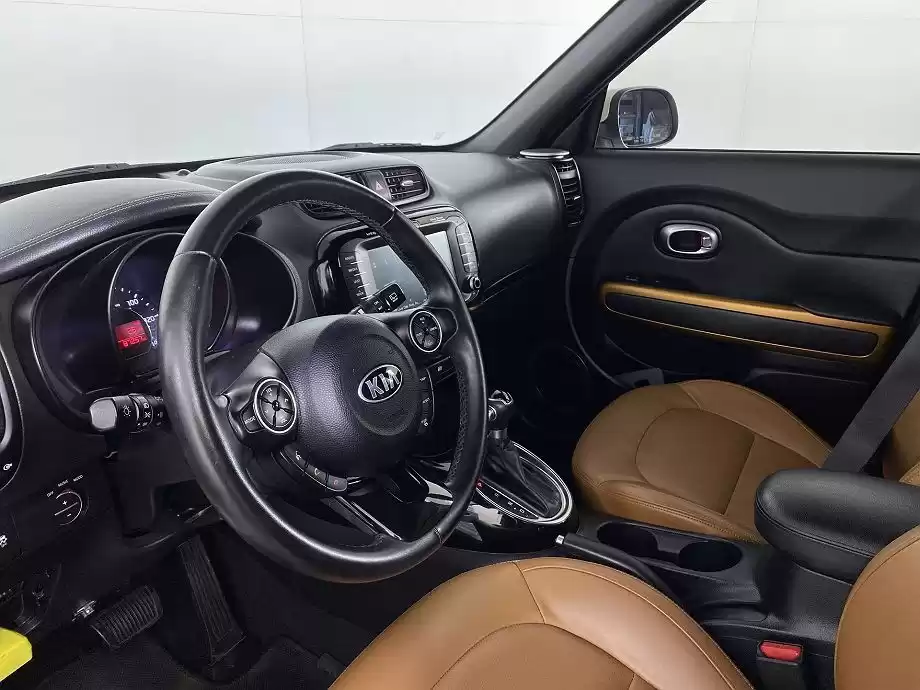 Использовал Kia Soul SUV Продается в Порт Дохи , Доха #32229 - 1  image 