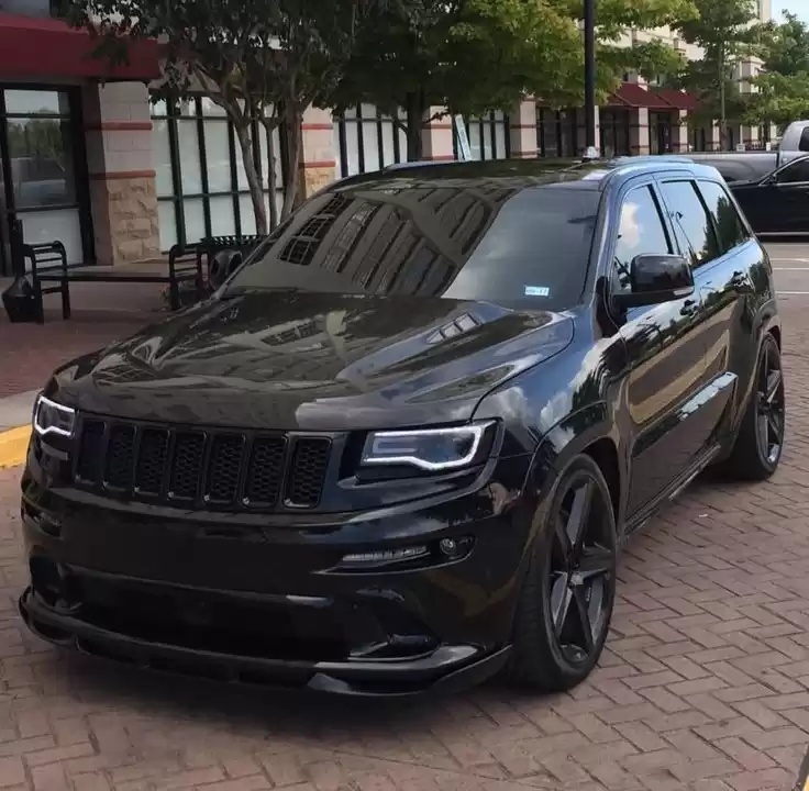 Использовал Jeep Cherokee Аренда в Аль Райян #32265 - 1  image 