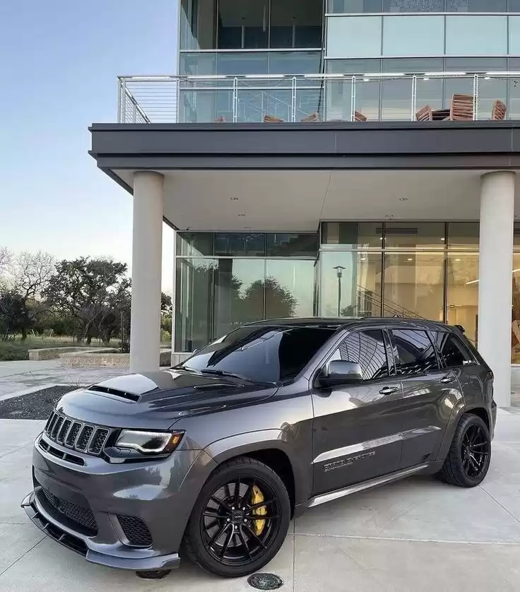 Использовал Jeep Cherokee Аренда в Аль-Вакра #32316 - 1  image 