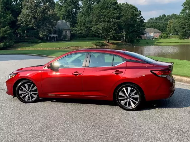 مستعملة Nissan Sentra للبيع في ميناء الدوحة , الدوحة #32347 - 1  صورة 