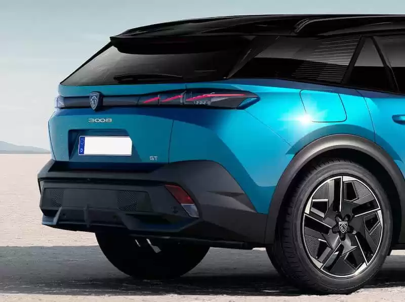 مستعملة Peugeot 5008 SUV للبيع في ميناء الدوحة , الدوحة #32372 - 1  صورة 