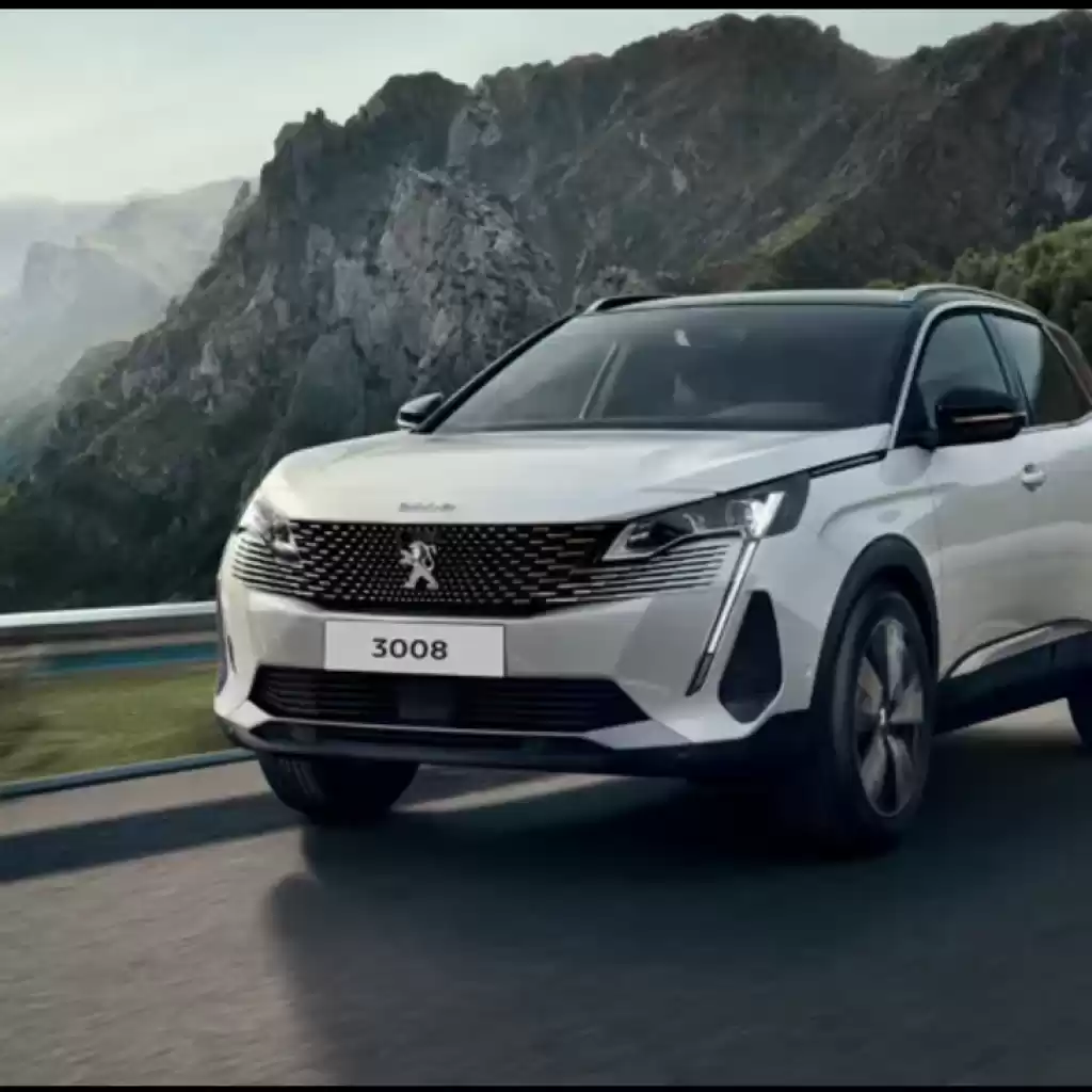 مستعملة Peugeot 5008 SUV للبيع في ميناء الدوحة , الدوحة #32376 - 1  صورة 