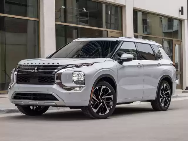 Kullanılmış Mitsubishi Outlander SUV Satılık içinde Al Ghuwariyah , Al Khor #32794 - 1  image 