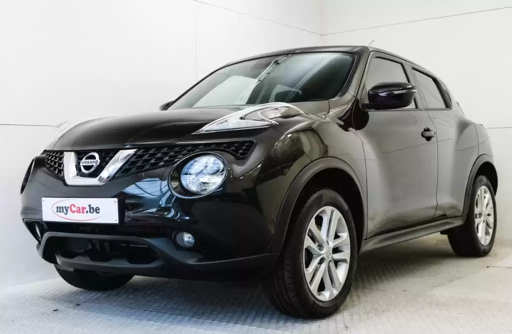 استفاده شده Nissan 100 NX برای فروش که در دهل الحمام , دوحه #32835 - 1  image 