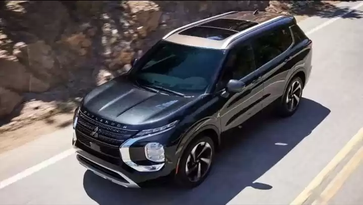مستعملة Mitsubishi Outlander SUV للبيع في ميناء الدوحة , الدوحة #32846 - 1  صورة 
