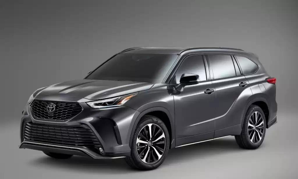 استفاده شده Toyota Highlander Hybrid SUV برای فروش که در فریج محمد بن جاسم , دوحه #33157 - 1  image 