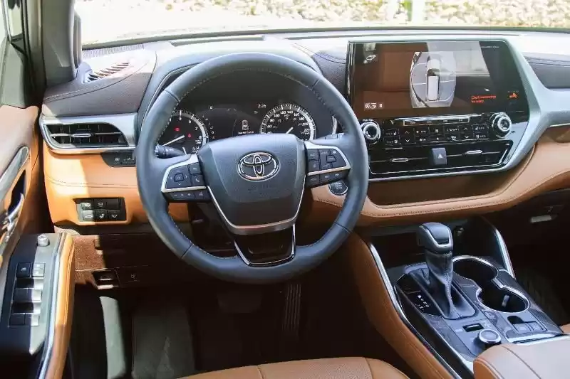 Kullanılmış Toyota Highlander Hybrid SUV Satılık içinde simaisma , Al Khor #33194 - 1  image 