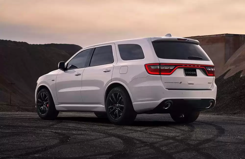 Utilisé Dodge Durango SUV À vendre au Madinat frêne Shamal , Al-Shamal #33339 - 1  image 