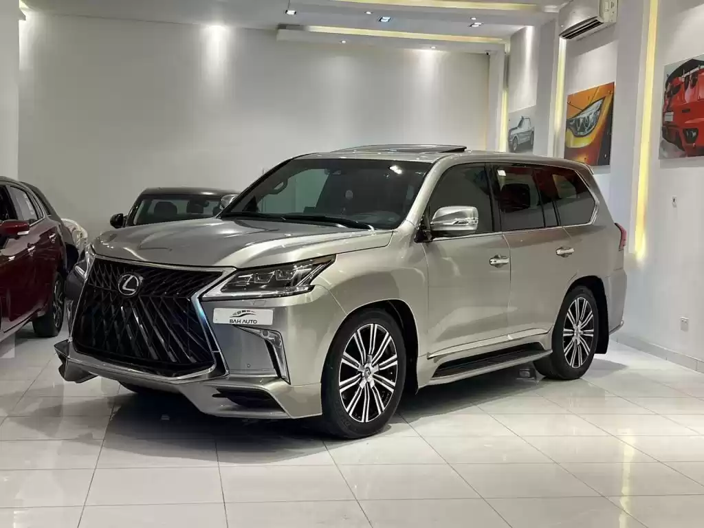Kullanılmış Lexus LX 570 Satılık içinde Ar Rifa , Güney Valiliği #34218 - 1  image 