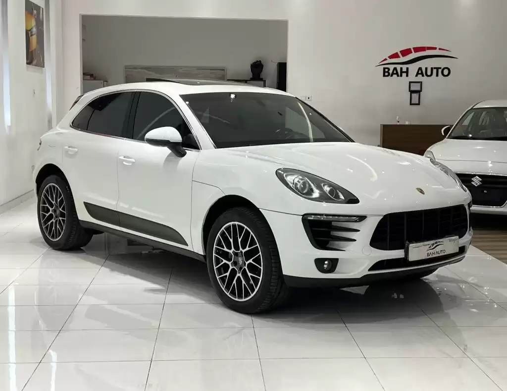 جديدة Porsche Unspecified للبيع في الرفاع ,  المحافظة الجنوبية #34258 - 1  صورة 