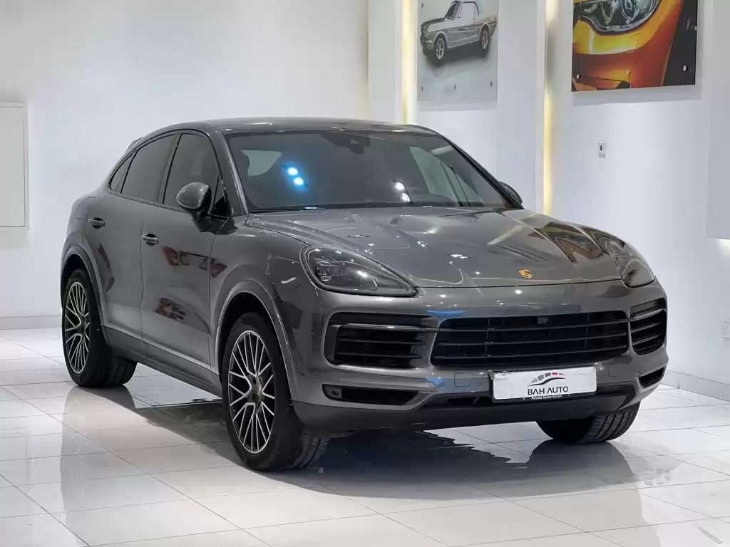 Usado Porsche Cayenne SUV Venta en Ar-Rifa , Gobernación Del Sur #34278 - 1  image 