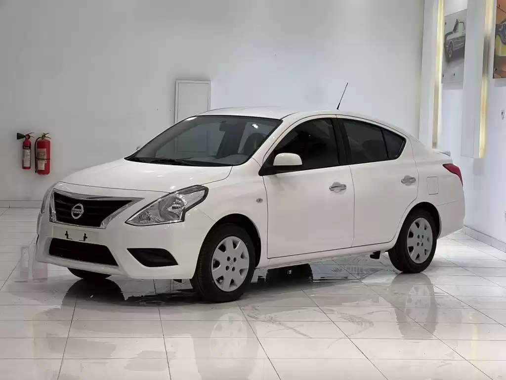 مستعملة Nissan Sunny للبيع في الرفاع ,  المحافظة الجنوبية #34286 - 1  صورة 