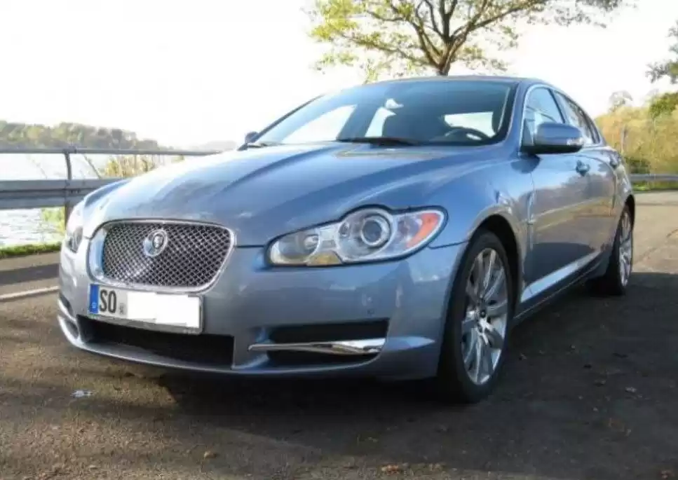 استفاده شده Jaguar XJ برای فروش که در دوحه #6001 - 1  image 