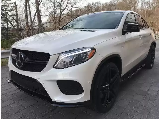 مستعملة Mercedes-Benz Unspecified للبيع في الدوحة #6085 - 1  صورة 