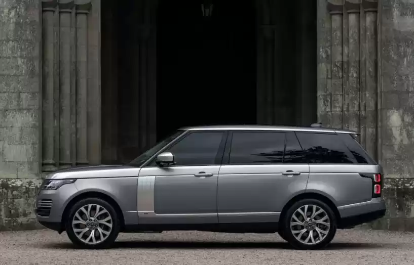 مستعملة Land Rover Unspecified للبيع في الدوحة #6250 - 1  صورة 
