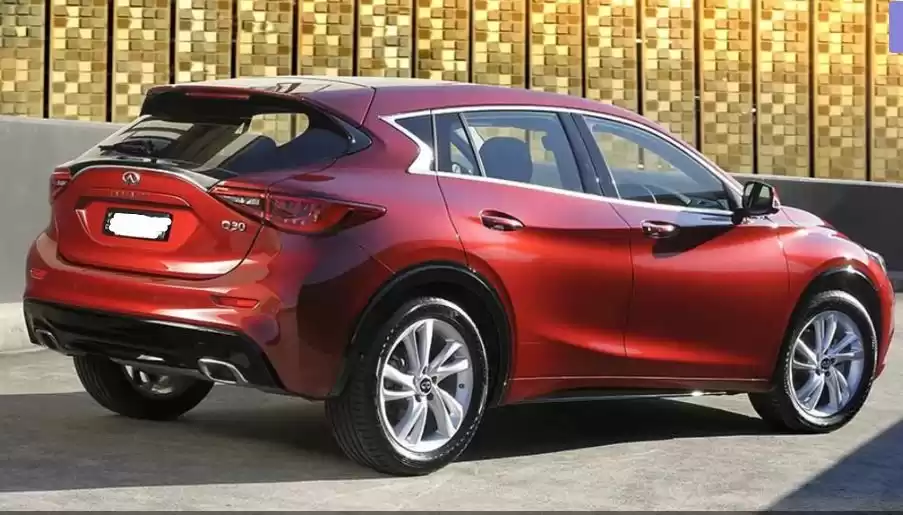مستعملة Infiniti Q30 للبيع في الدوحة #6258 - 1  صورة 