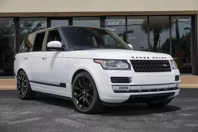 Utilisé Land Rover Unspecified À vendre au Doha #6291 - 1  image 