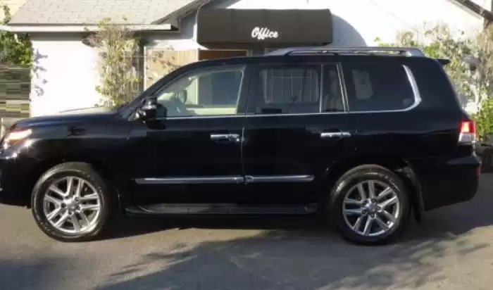 Utilisé Lexus LX À vendre au Doha #6309 - 1  image 