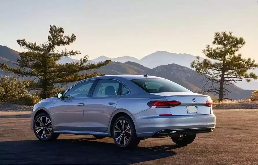 استفاده شده Volkswagen Passat برای فروش که در دوحه #6310 - 1  image 