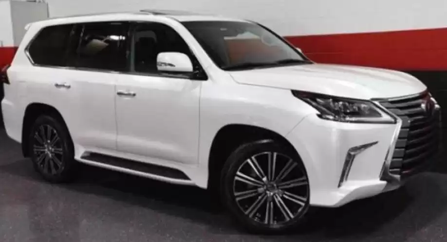مستعملة Lexus LX للبيع في الدوحة #6316 - 1  صورة 