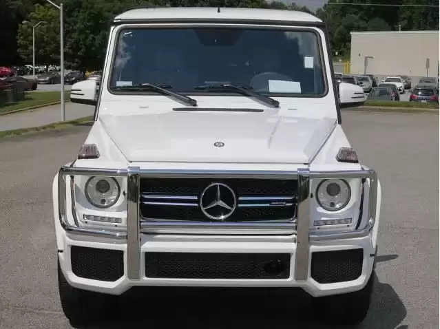 مستعملة Mercedes-Benz Unspecified للبيع في الدوحة #6348 - 1  صورة 