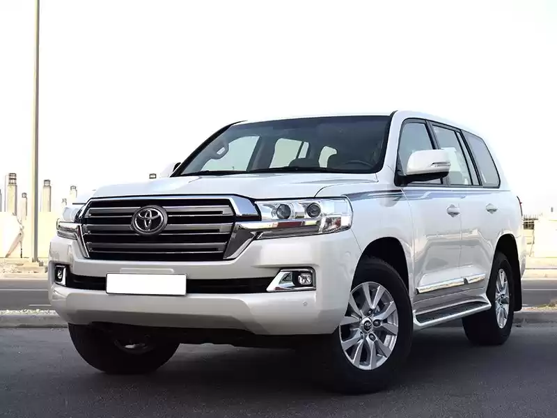 مستعملة Toyota Unspecified للبيع في الدوحة #6377 - 1  صورة 