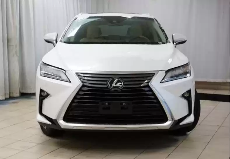 Utilisé Lexus RX 350 À vendre au Doha #6390 - 1  image 