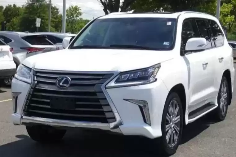 مستعملة Lexus LX للبيع في الدوحة #6405 - 1  صورة 