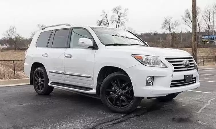 مستعملة Lexus LX للبيع في الدوحة #6438 - 1  صورة 