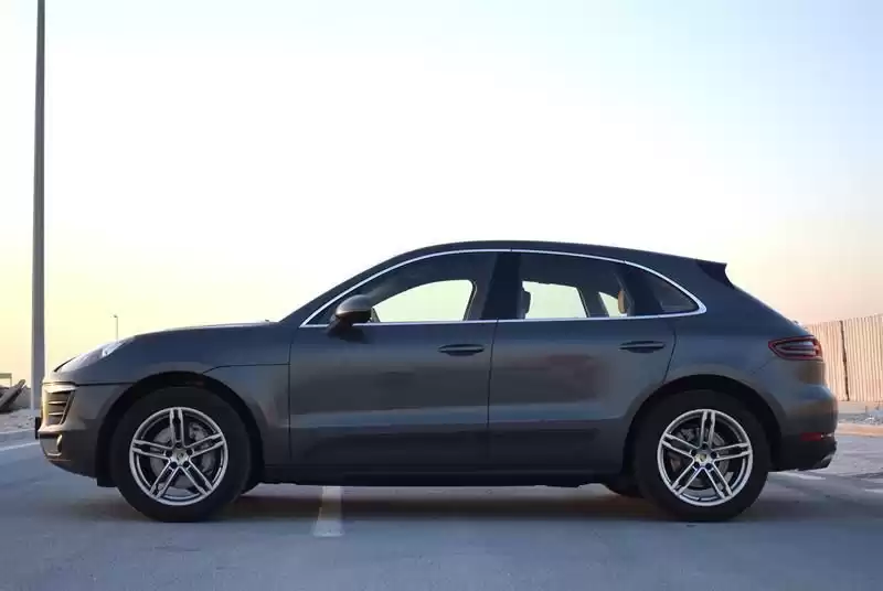 Used Porsche Unspecified For Sale in Doha #6446 - 1  image 