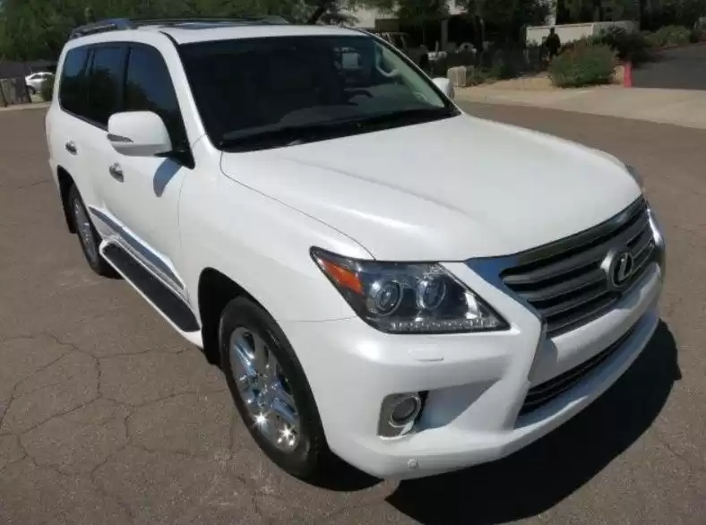 Использовал Lexus LX Продается в Доха #6513 - 1  image 