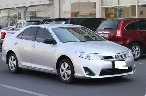 مستعملة Toyota Camry للبيع في الدوحة #6517 - 1  صورة 