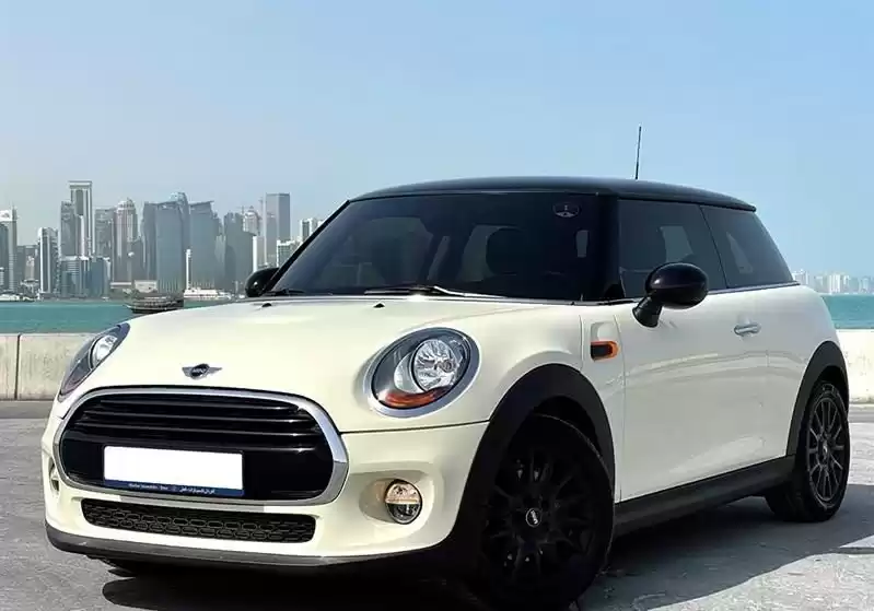 Gebraucht Mini Unspecified Zu verkaufen in Doha #6568 - 1  image 