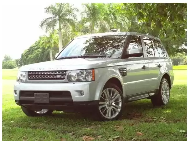 مستعملة Land Rover Unspecified للبيع في الدوحة #6598 - 1  صورة 