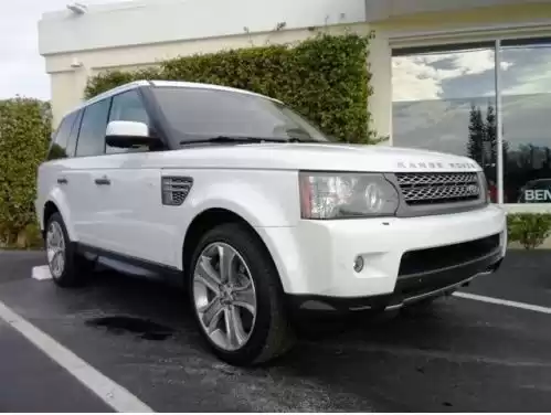 Utilisé Land Rover Unspecified À vendre au Al-Sadd , Doha #6607 - 1  image 