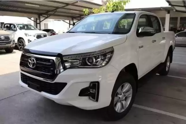 جديدة Toyota Hilux للبيع في الدوحة #6621 - 1  صورة 