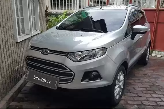 Usado Ford Unspecified Venta en Doha #6812 - 1  image 